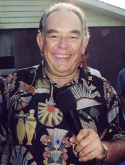 Robin Leach